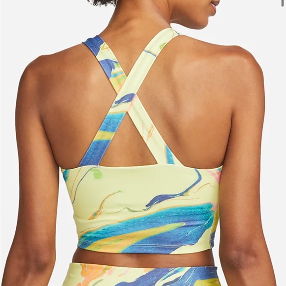 Nike Aurora Women's Cropped Marbled Tank - Picture 3 of 16